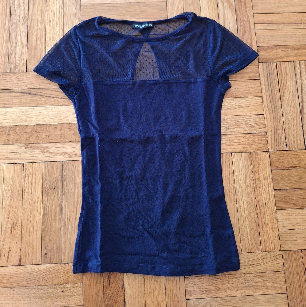 Terranova Navy t-shirt with lovely mesh mesh sleeves XS fits more like XXS